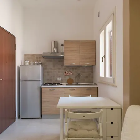 Central Apartment Noto