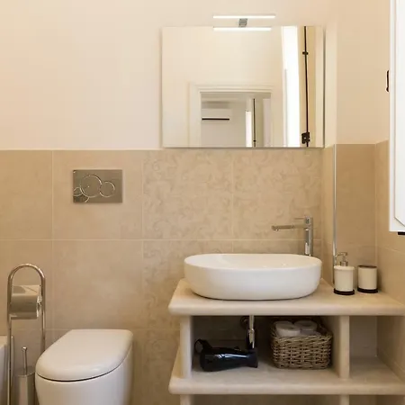 Apartment Central